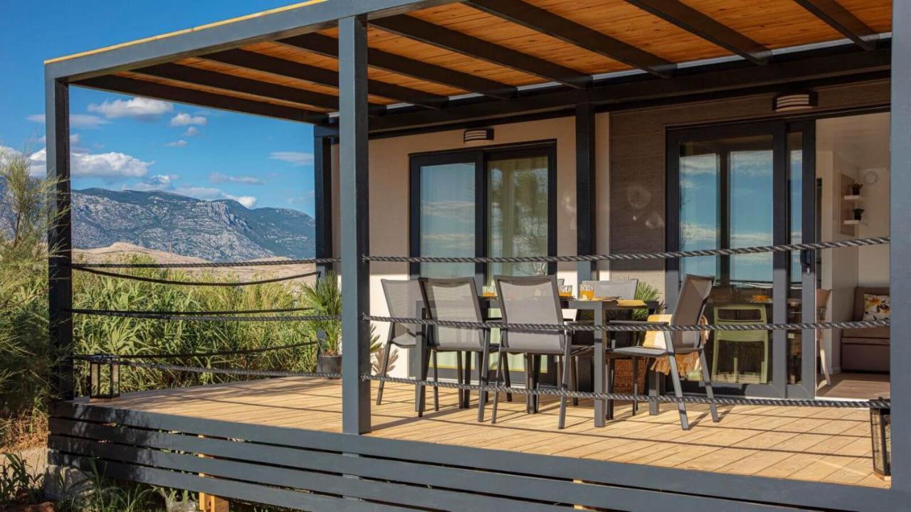 Terra Park Spiritos Hotel Kolan Ngoại thất bức ảnh